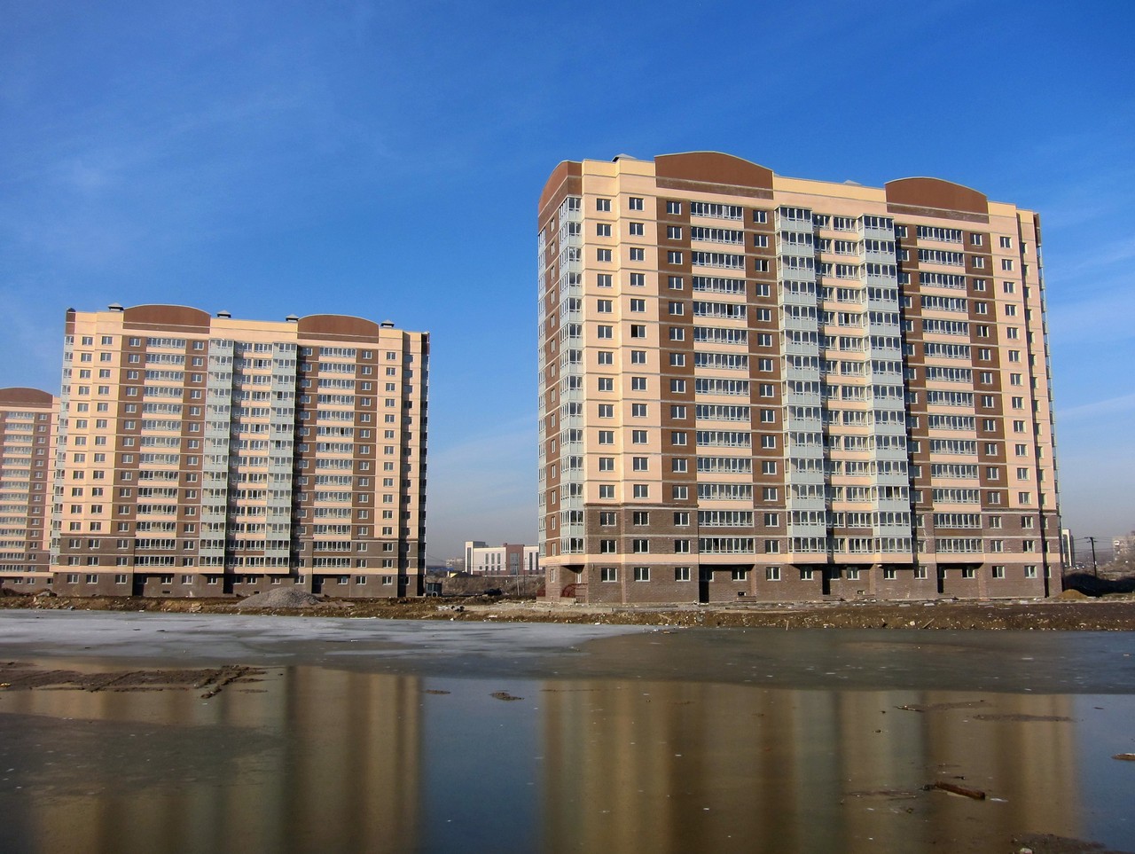 Санкт-Петербург, Улица Еремеева, 5 корп. 2; Улица Еремеева, 7 корп. 2