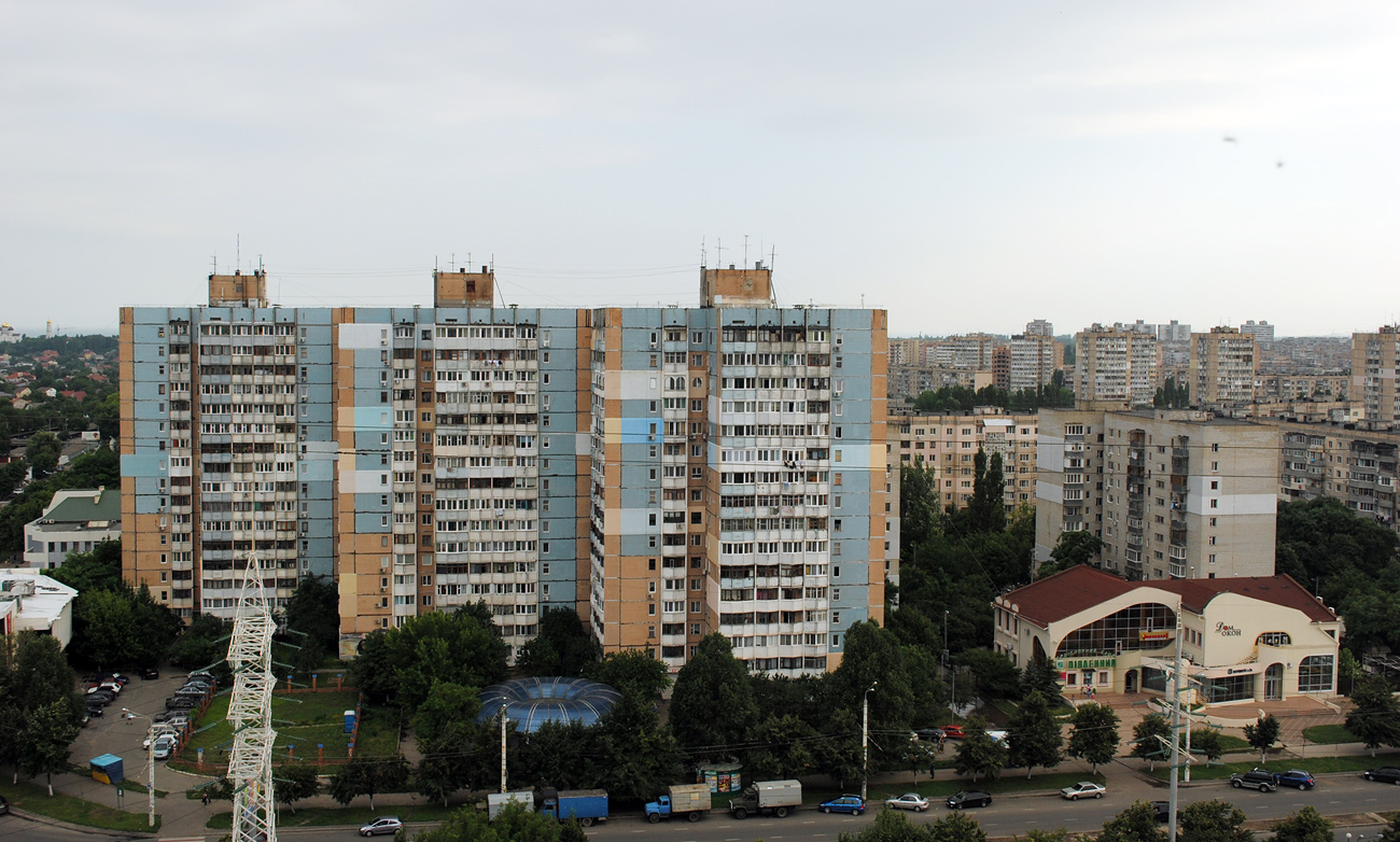 Одесса, Люстдорфська дорога, 162; Проспект Академіка Глушка, 1/1; Проспект Академіка Глушка, 1; Проспект Академіка Глушка, 1/3