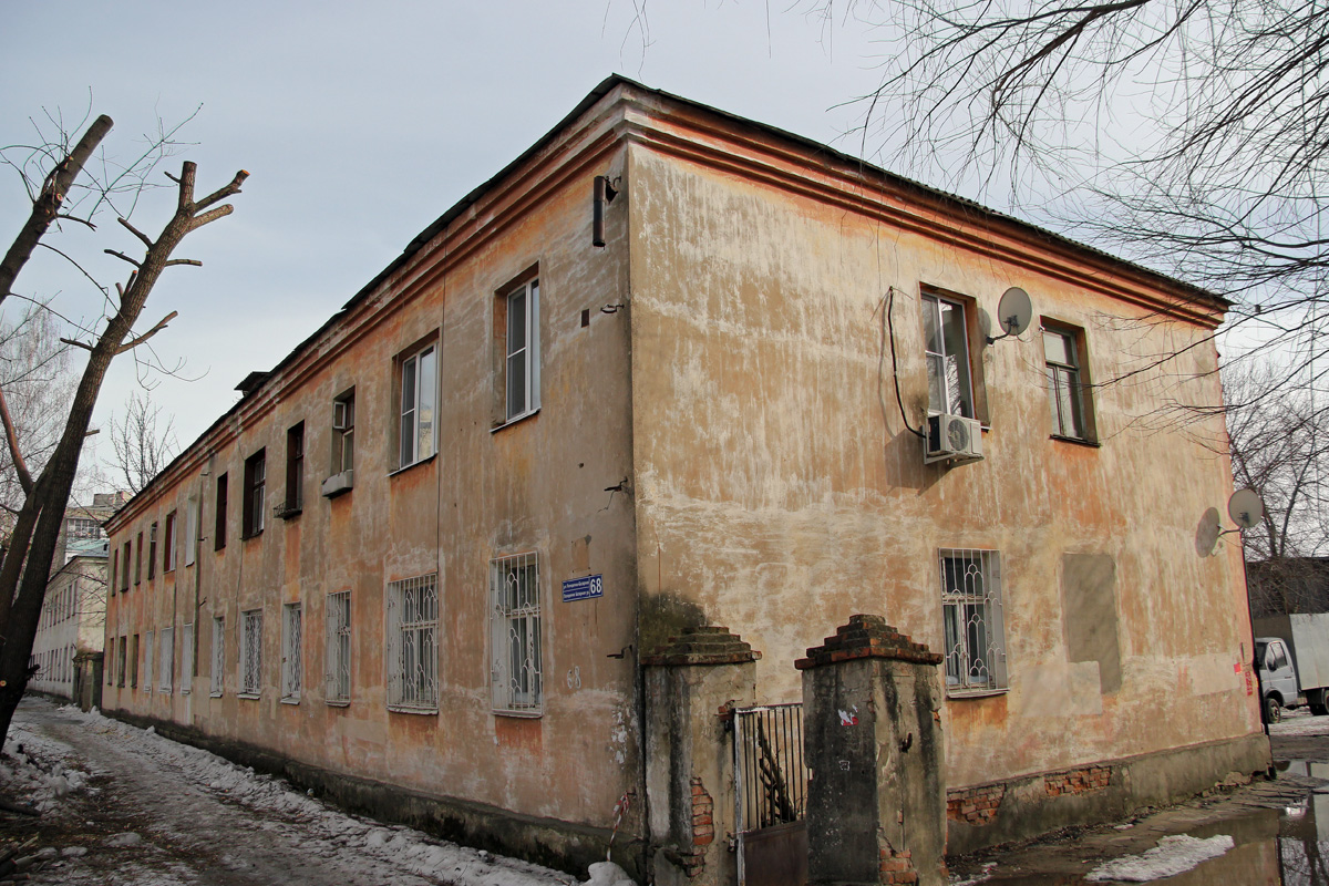 Kaasan, Поперечно-Базарная улица, 68
