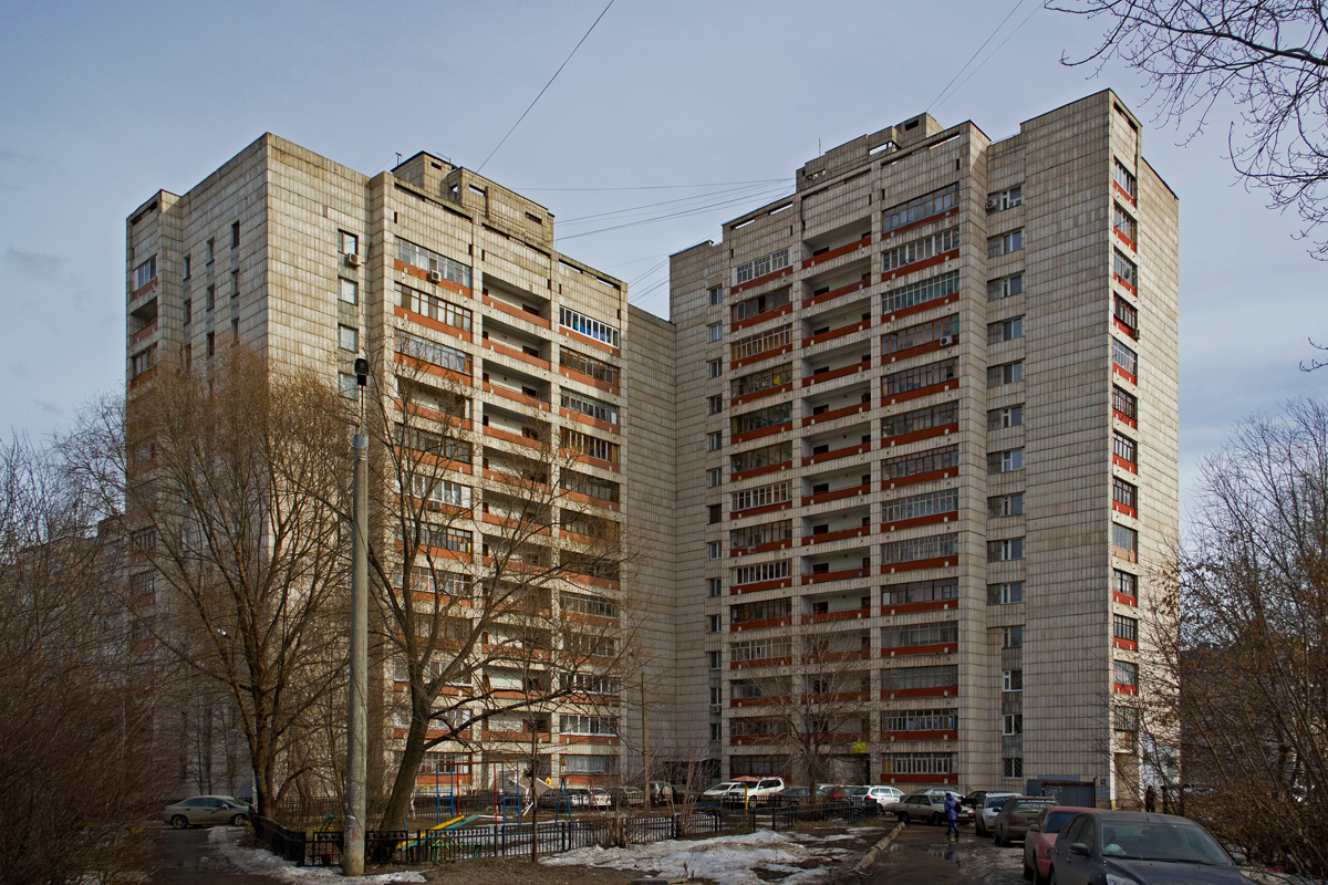 Казань, Улица Мулланура Вахитова, 5 корп. 2; Улица Мулланура Вахитова, 5 корп. 3