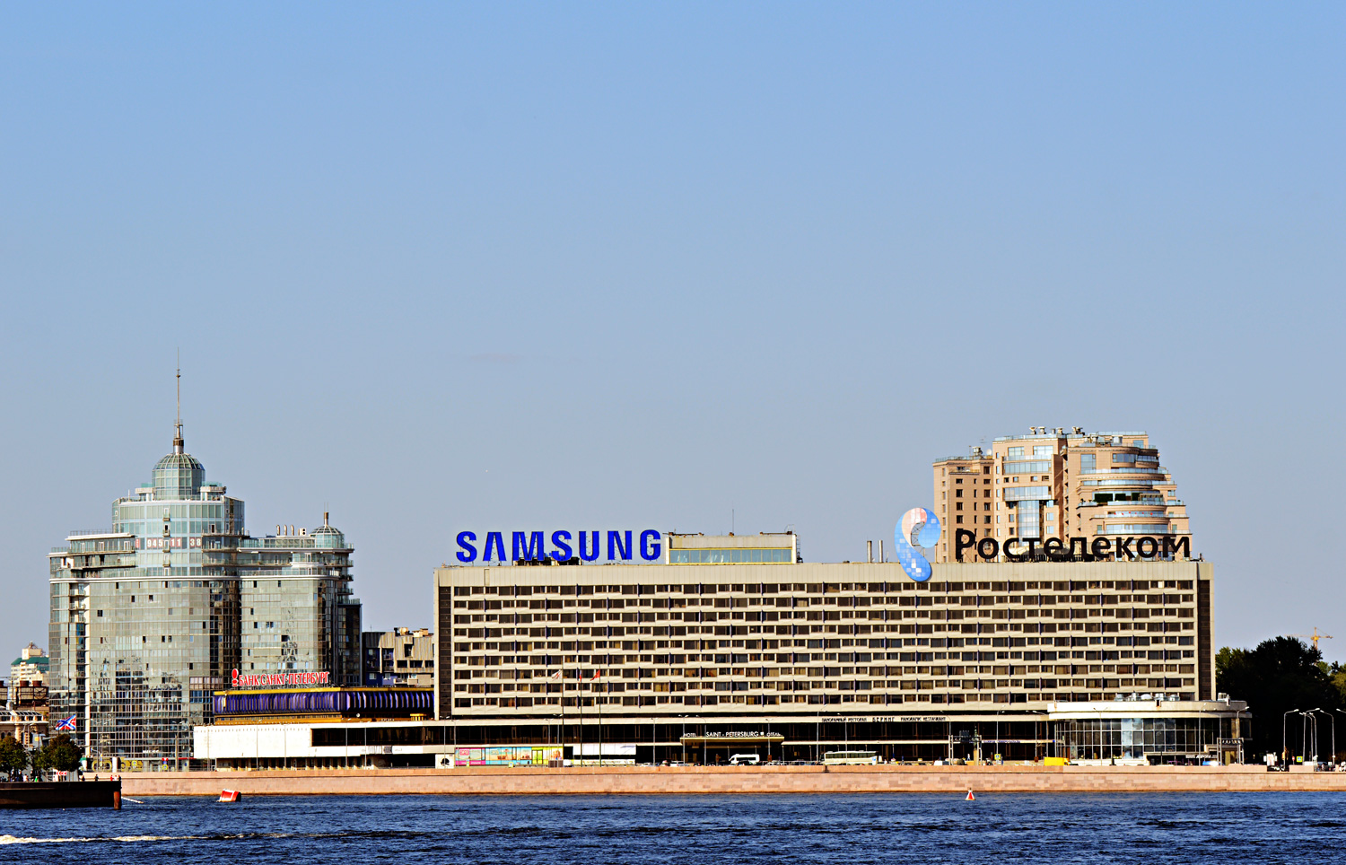 Санкт-Петербург, Пироговская набережная, 5 / Большой Сампсониевский проспект, 2