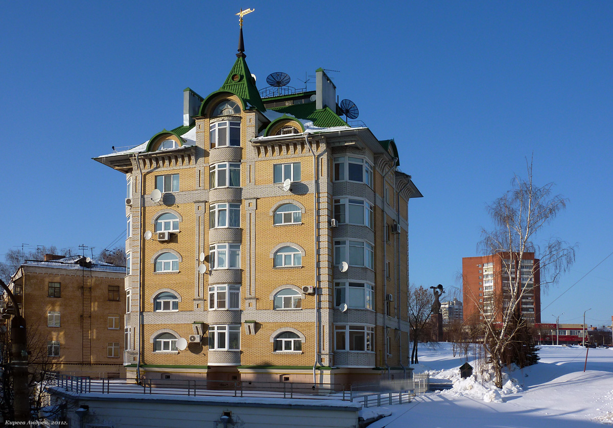 Орёл, Улица 7 Ноября, 10