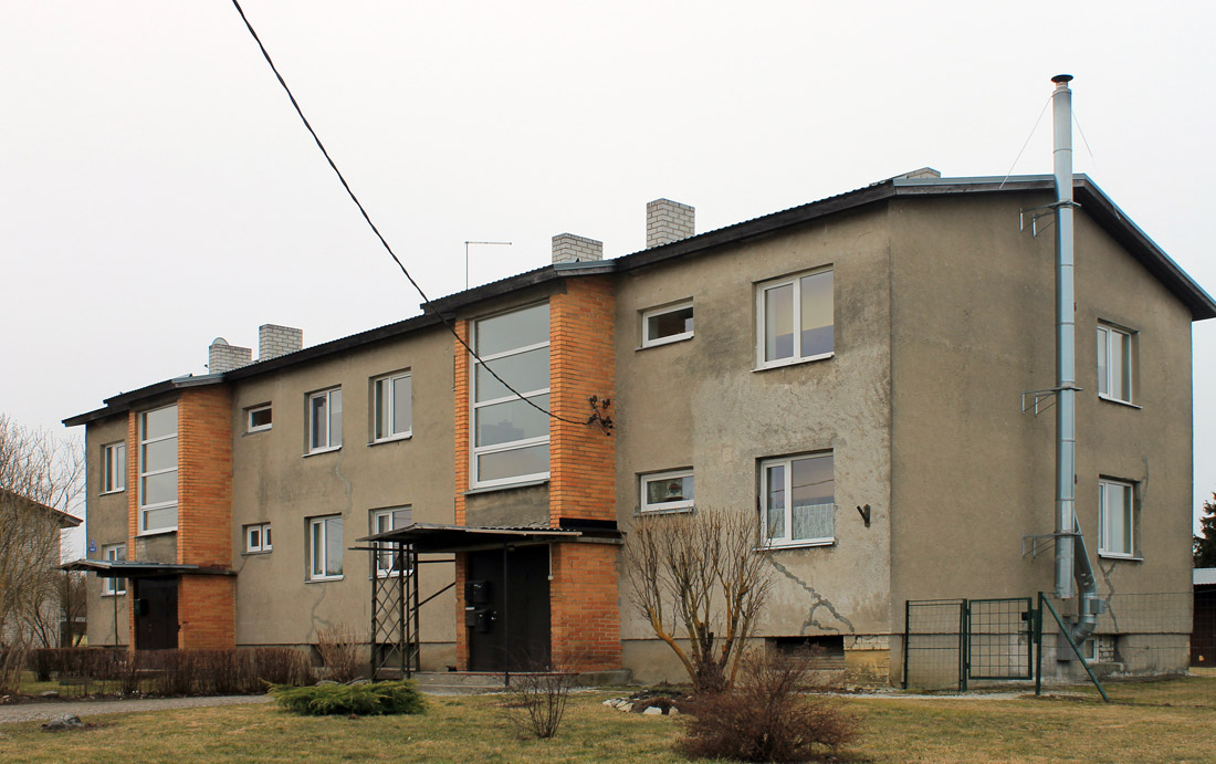 Лагеди, Posti, 8