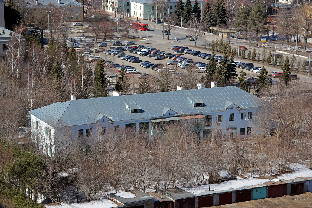 Casáin, Улица Патриса Лумумбы, 46