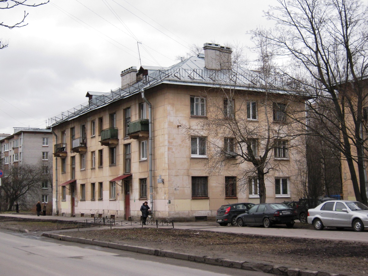 Санкт-Петербург, Улица Танкиста Хрустицкого, 12