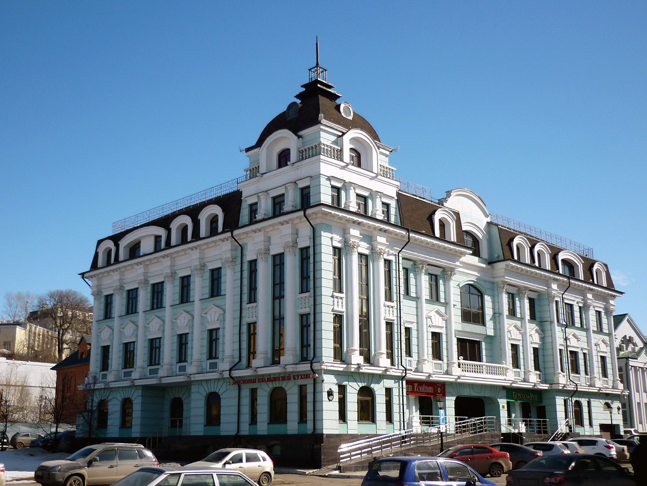 Казань, Петербургская улица, 37