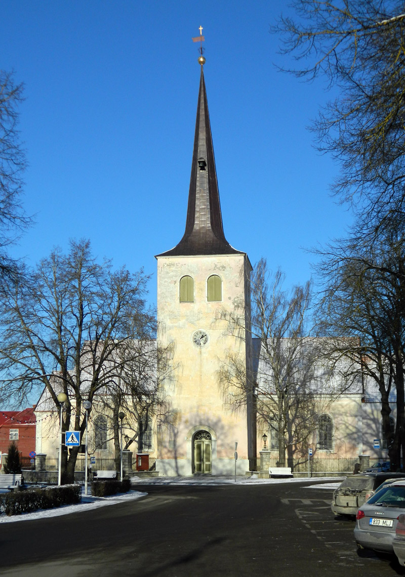 Пайде, Keskväljak, 1