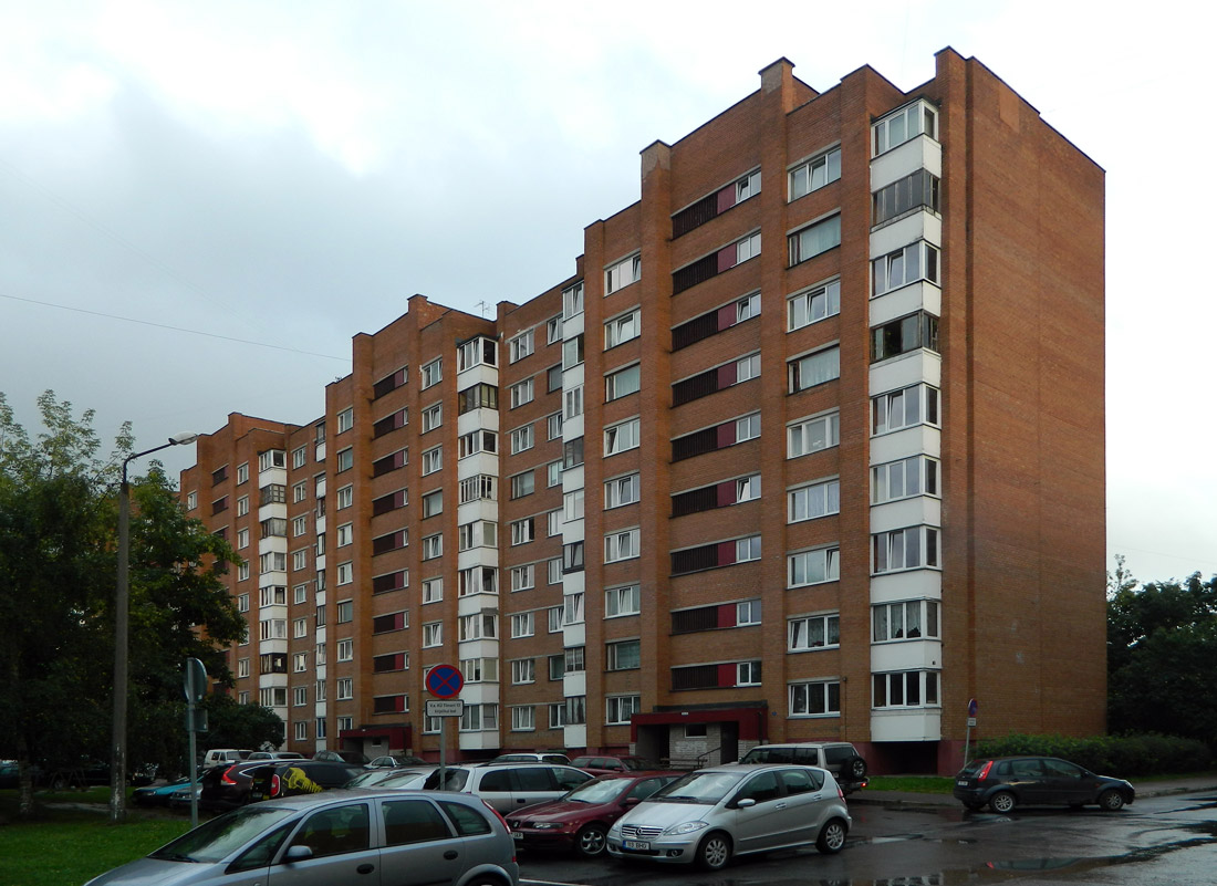 Нарва, Albert-August Tiimanni, 13