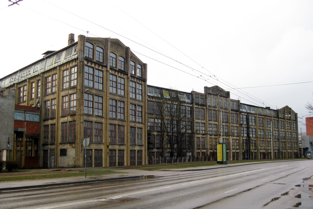 Рига, Ganību dambis, 30