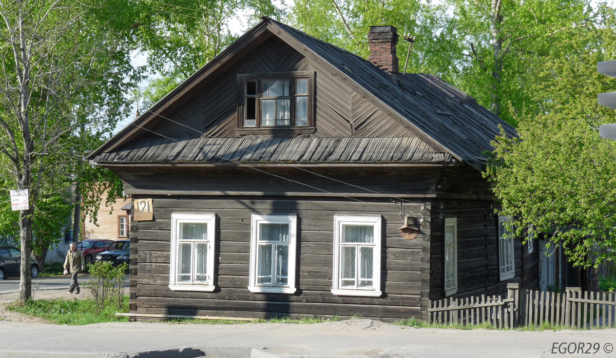 Архангельск, Ленинградский проспект, 121