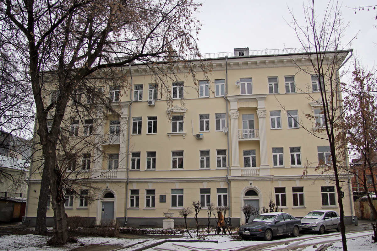 Казань, Улица Максима Горького, 21