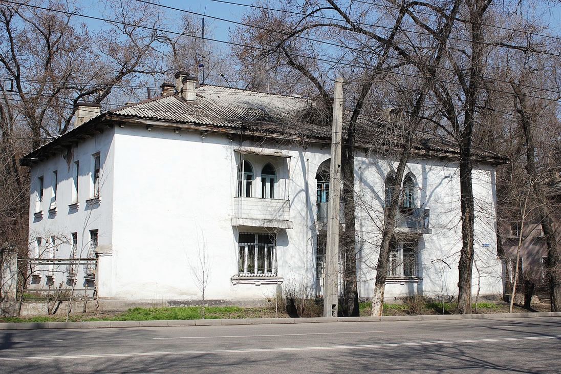 Алматы, Проспект Сейфуллина, 13
