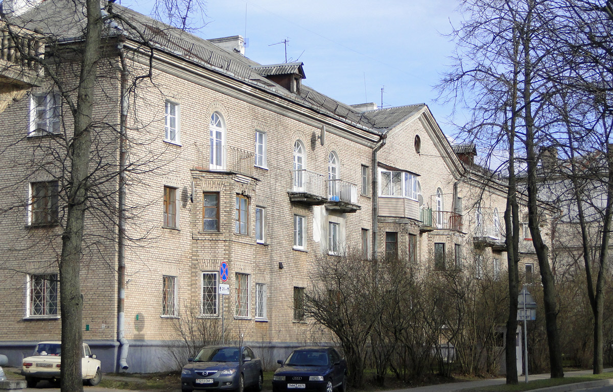 Минск, Стахановская улица, 39