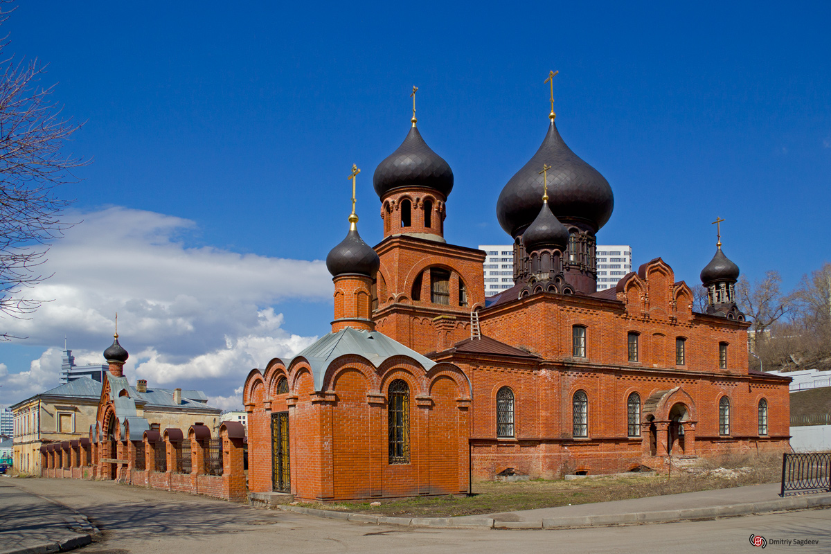 Казань, Старообрядческая улица, 17 / улица Ульянова-Ленина, 11; Улица Ульянова-Ленина, 15