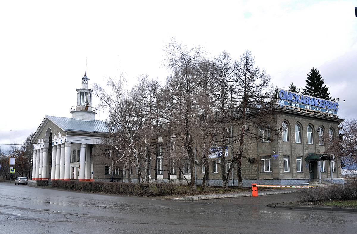 Омск, Транссибирская улица, 2