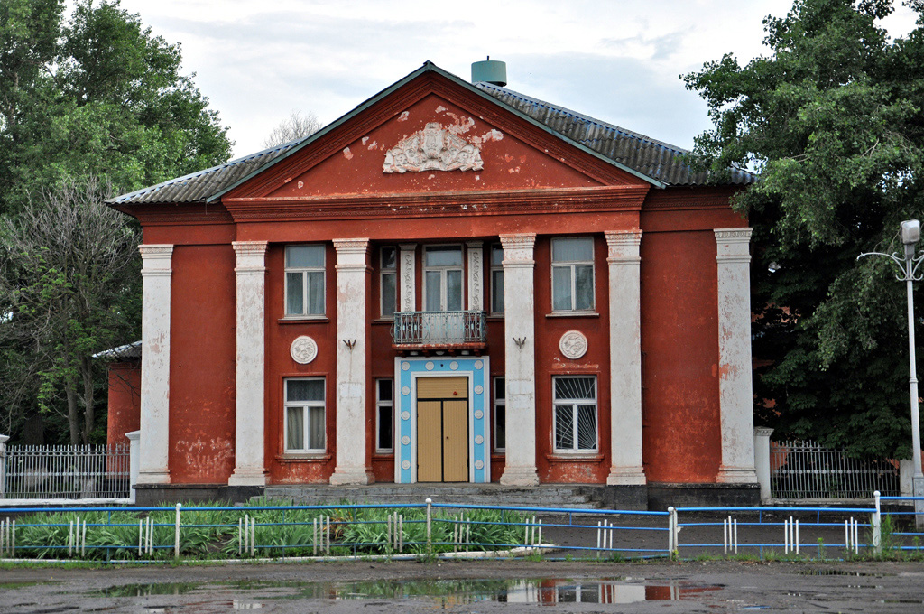 Барвенково, Улица Свердлова, 1