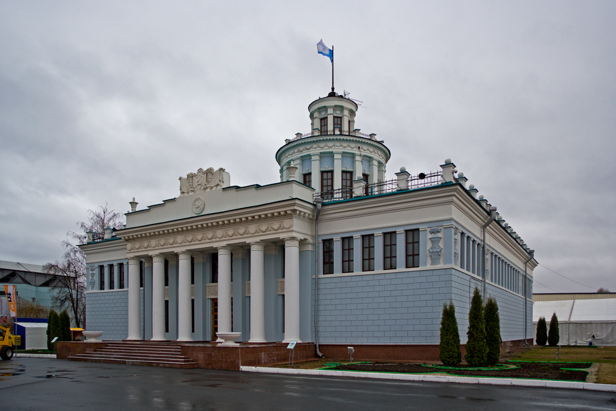 Казань, Оренбургский тракт, 8