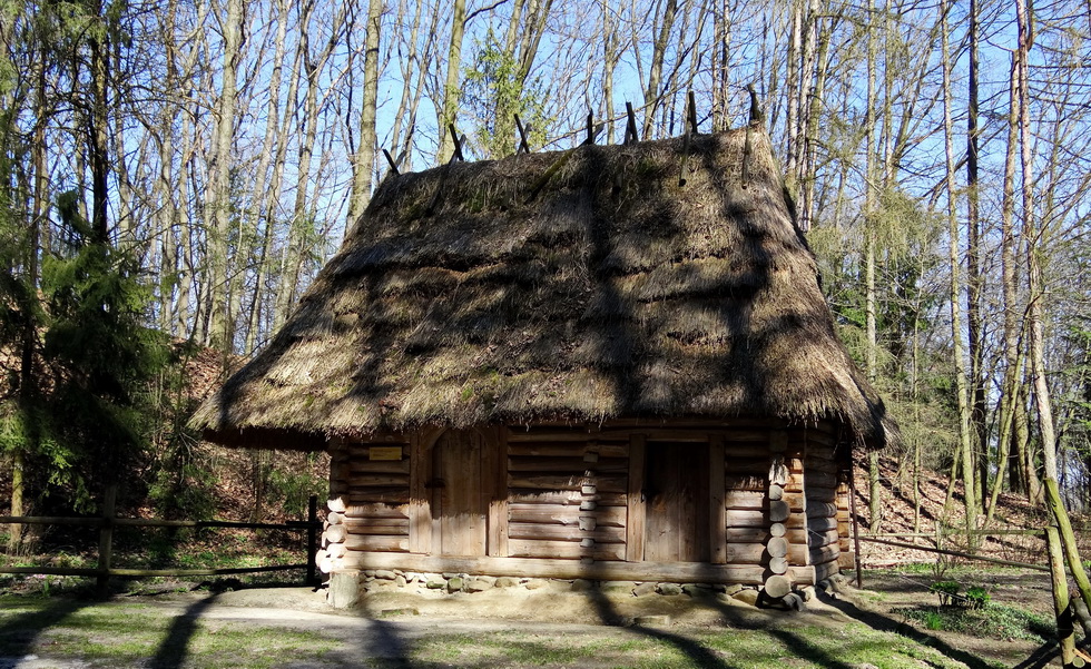 Lviv, Улица Чернечая гора, 1