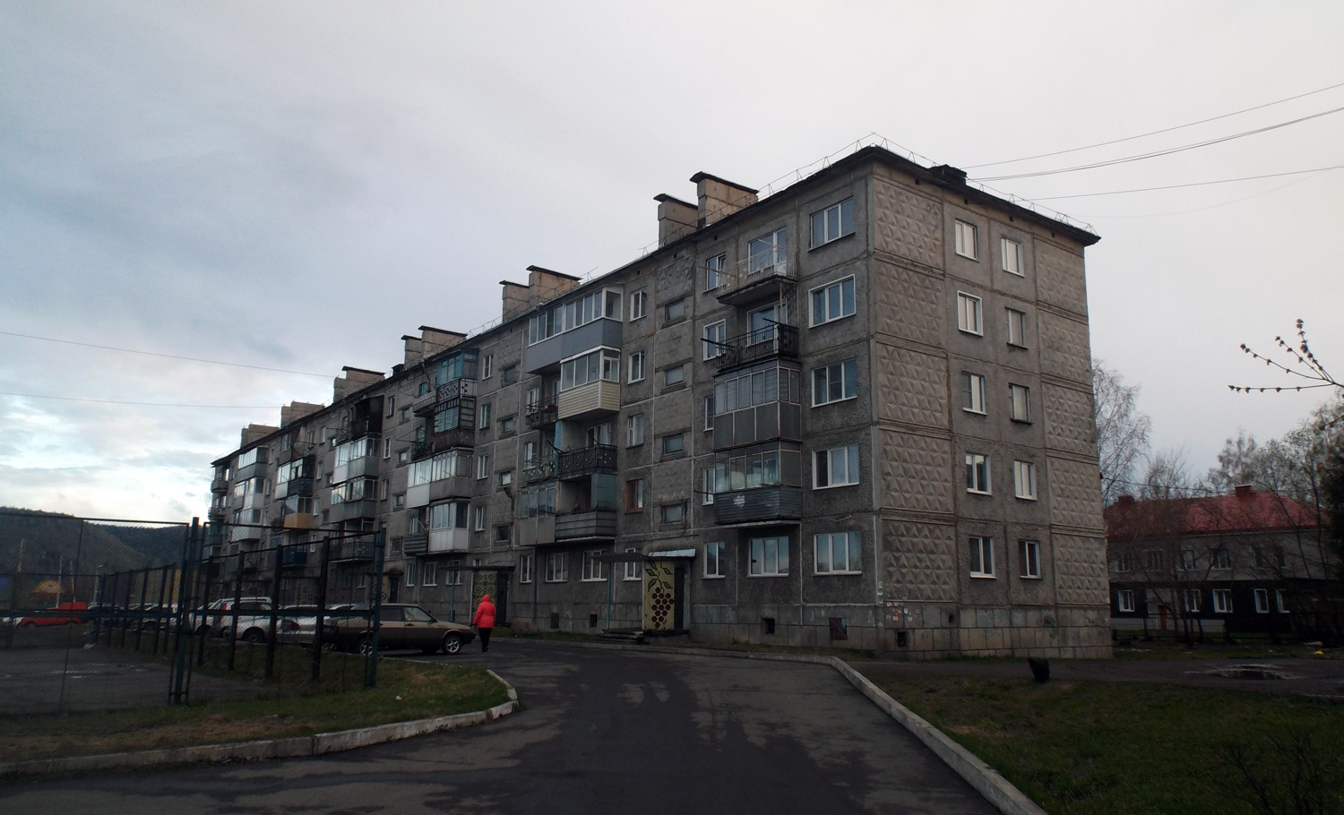 Мыски, Улица Куюкова, 6