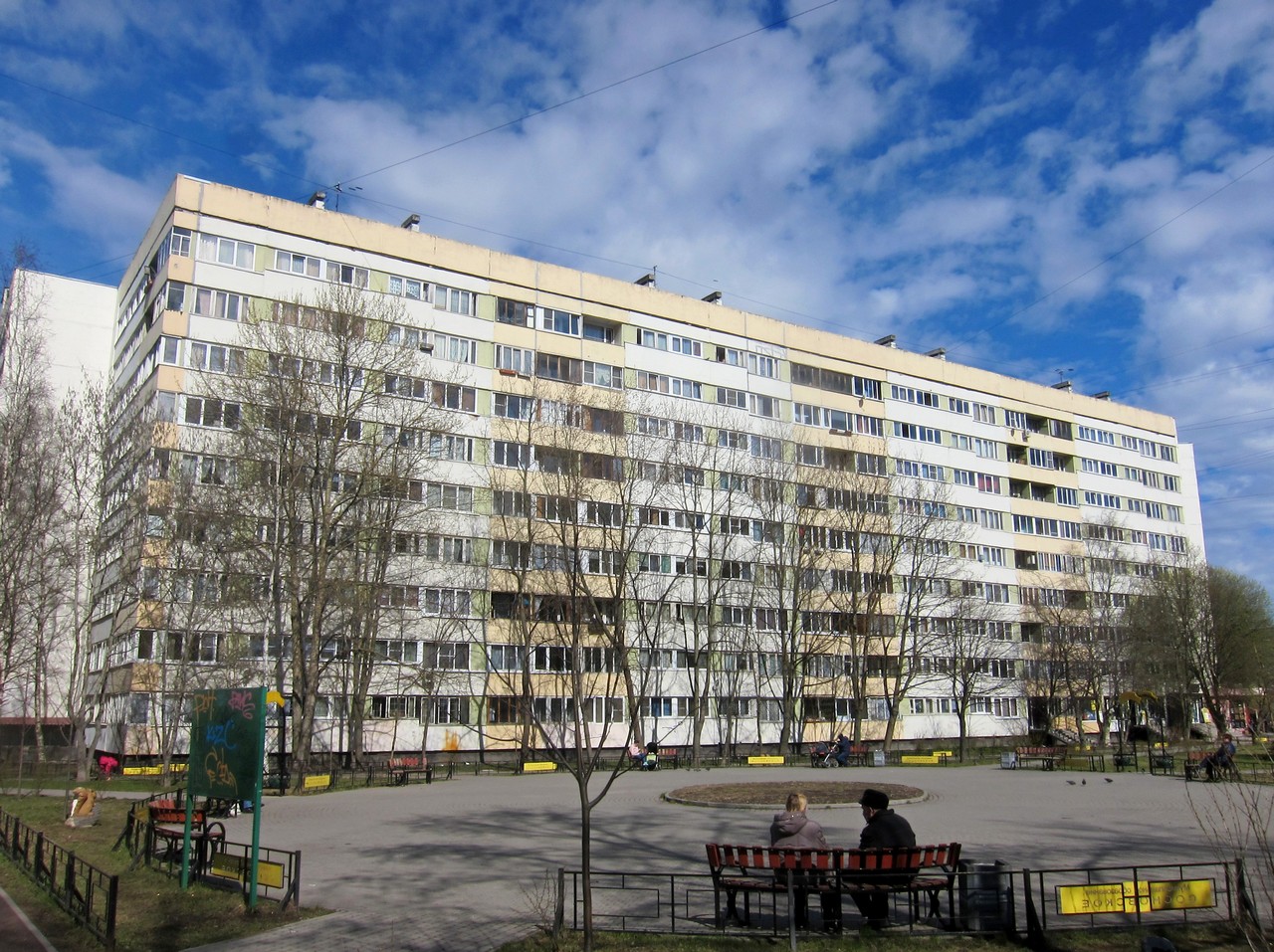Санкт-Петербург, Улица Есенина, 12 корп. 1