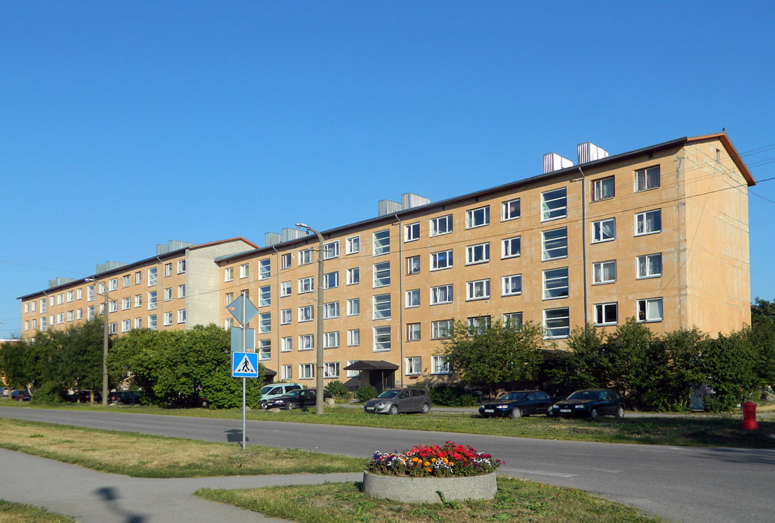 Палдиски, Sadama, 8