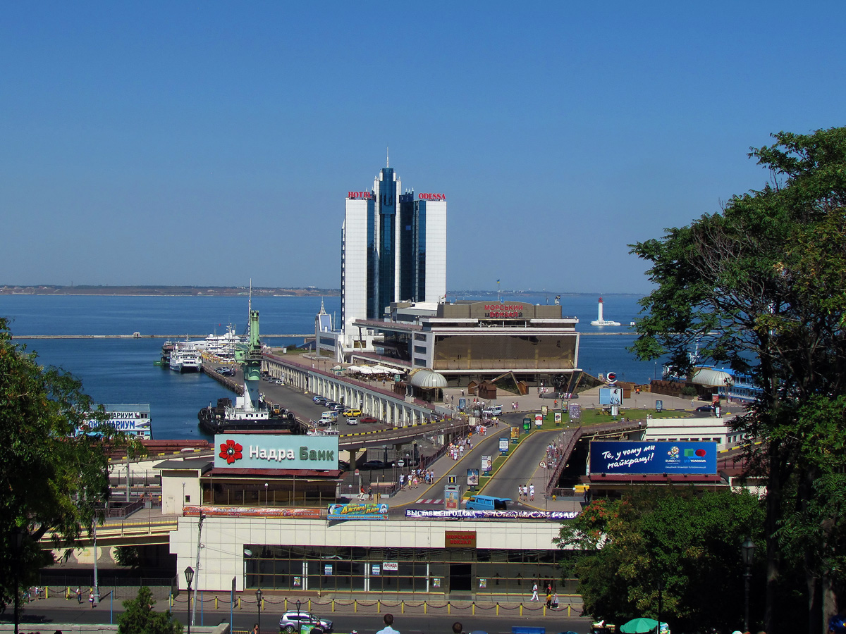 Odesa, Приморська вулиця, 6; Приморська вулиця, 6а