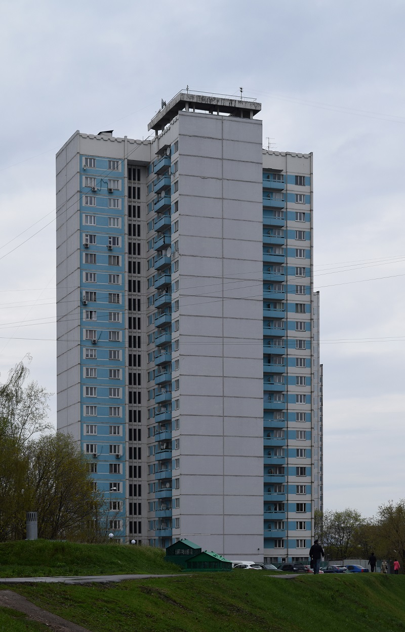 Москва, Улица 26-ти Бакинских Комиссаров, 9
