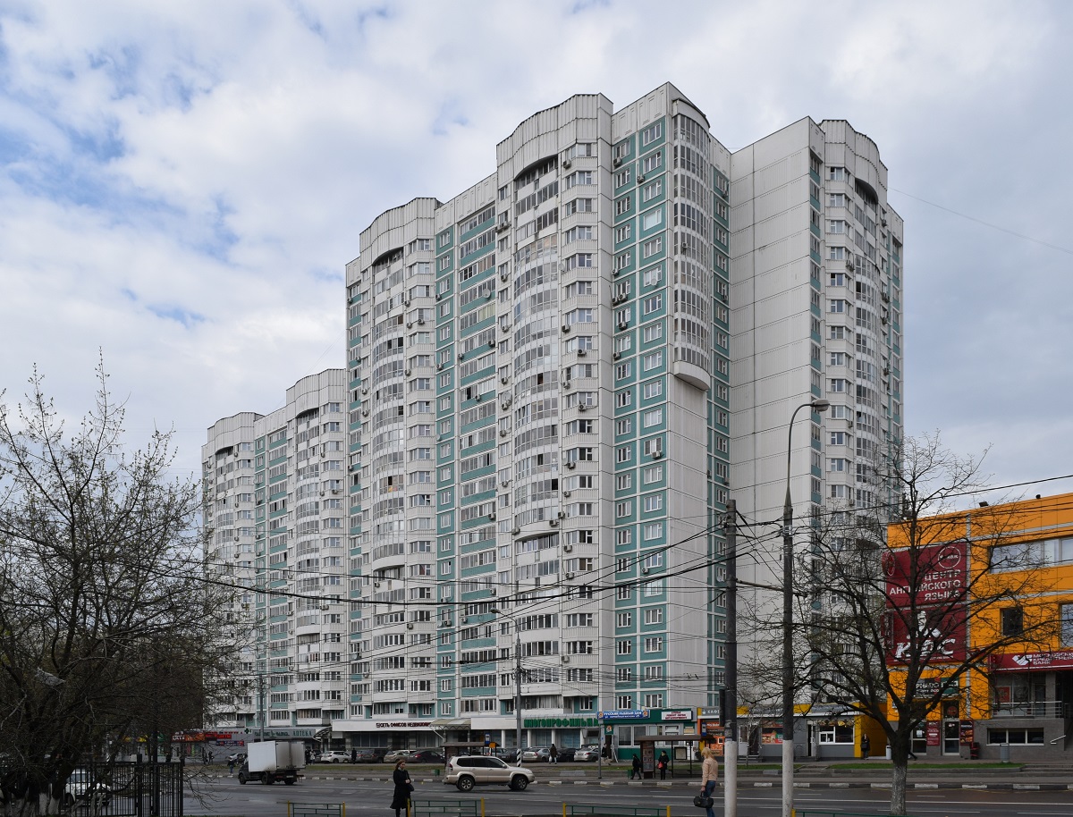 Москва, Улица Миклухо-Маклая, 43