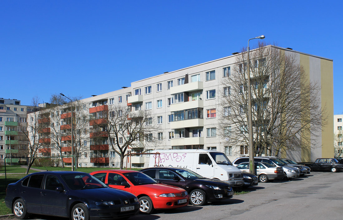 Таллин, Õismäe tee, 33; Õismäe tee, 35