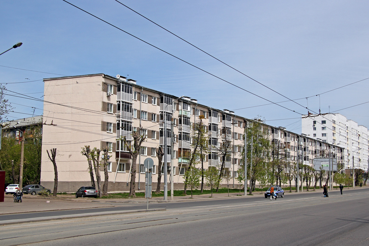 Казань, Улица Татарстан, 64; Улица Татарстан, 68