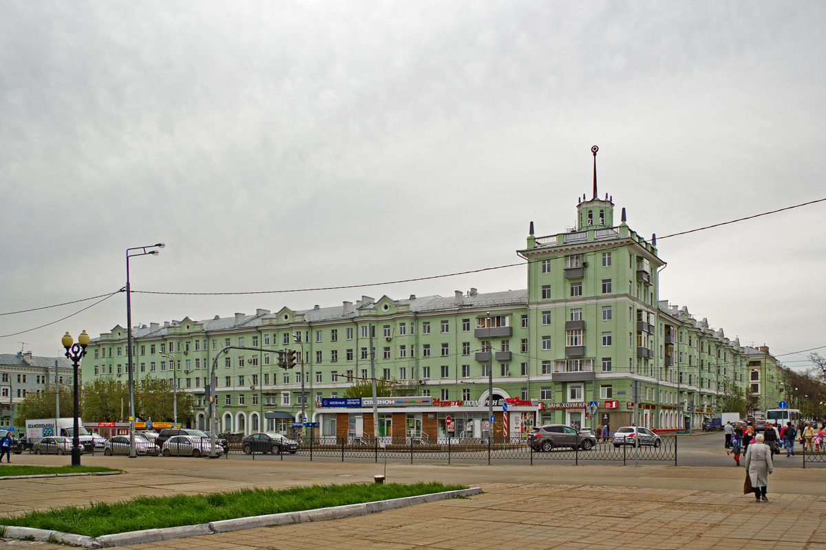Казань, Улица Копылова, 5 / Улица Белинского, 1