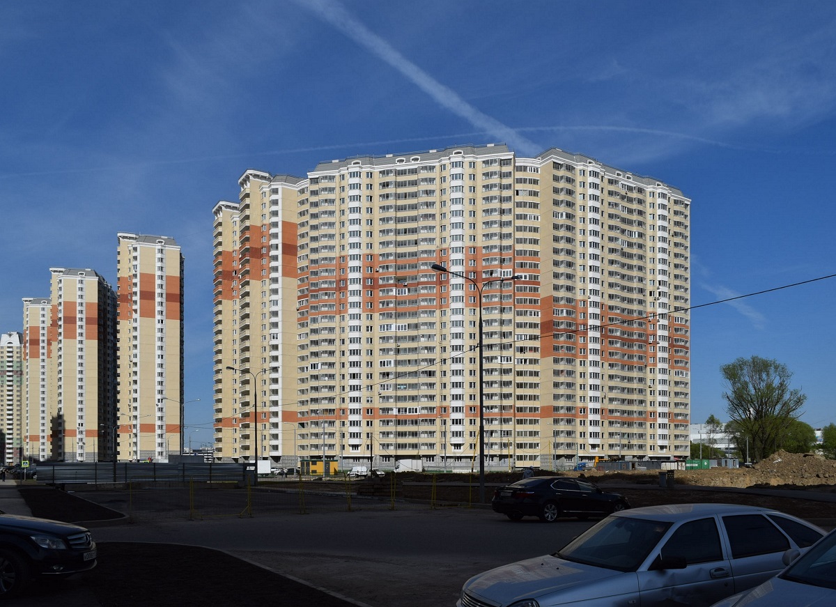Красногорск, Красногорский бульвар, 26; Красногорский бульвар, 28; Красногорский бульвар, 32; Красногорский бульвар, 34