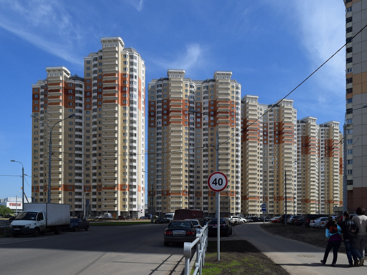 Красногорск, Красногорский бульвар, 26; Красногорский бульвар, 28; Красногорский бульвар, 32; Красногорский бульвар, 34