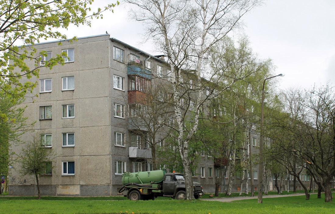 Кохтла-Ярве, Vahtra, 18a