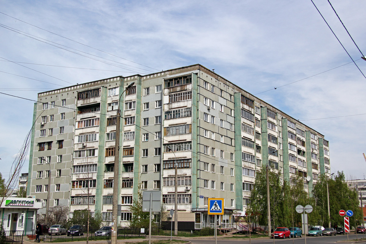 Казань, Ломжинская улица, 17