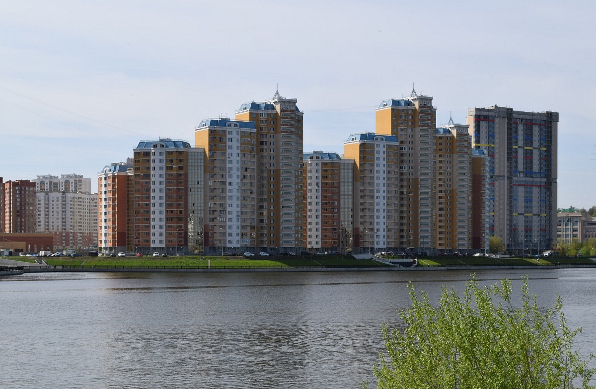 Красногорск, Красногорский бульвар, 46; Красногорский бульвар, 48; Красногорский бульвар, 50
