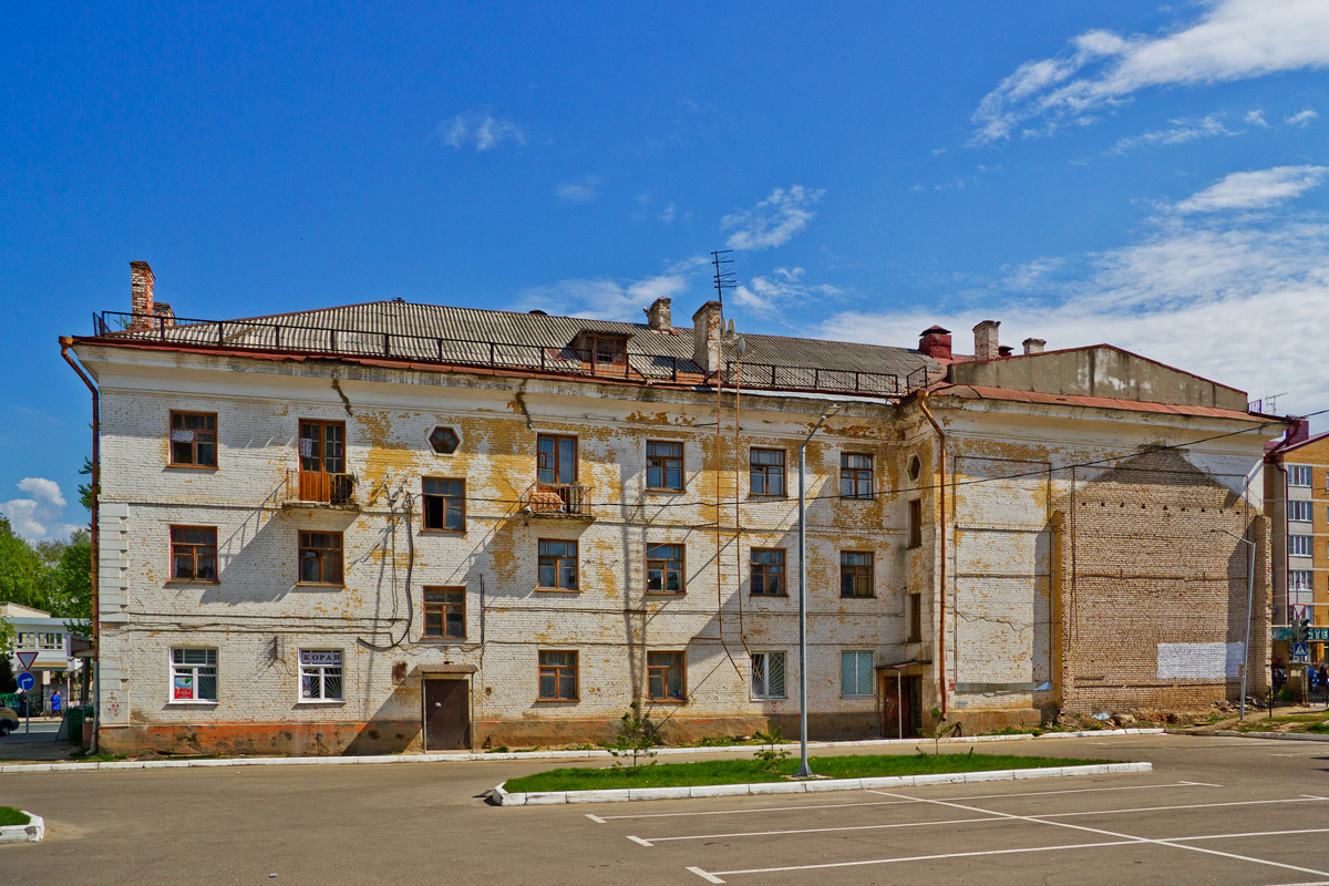Казань, Ленинградская улица, 25