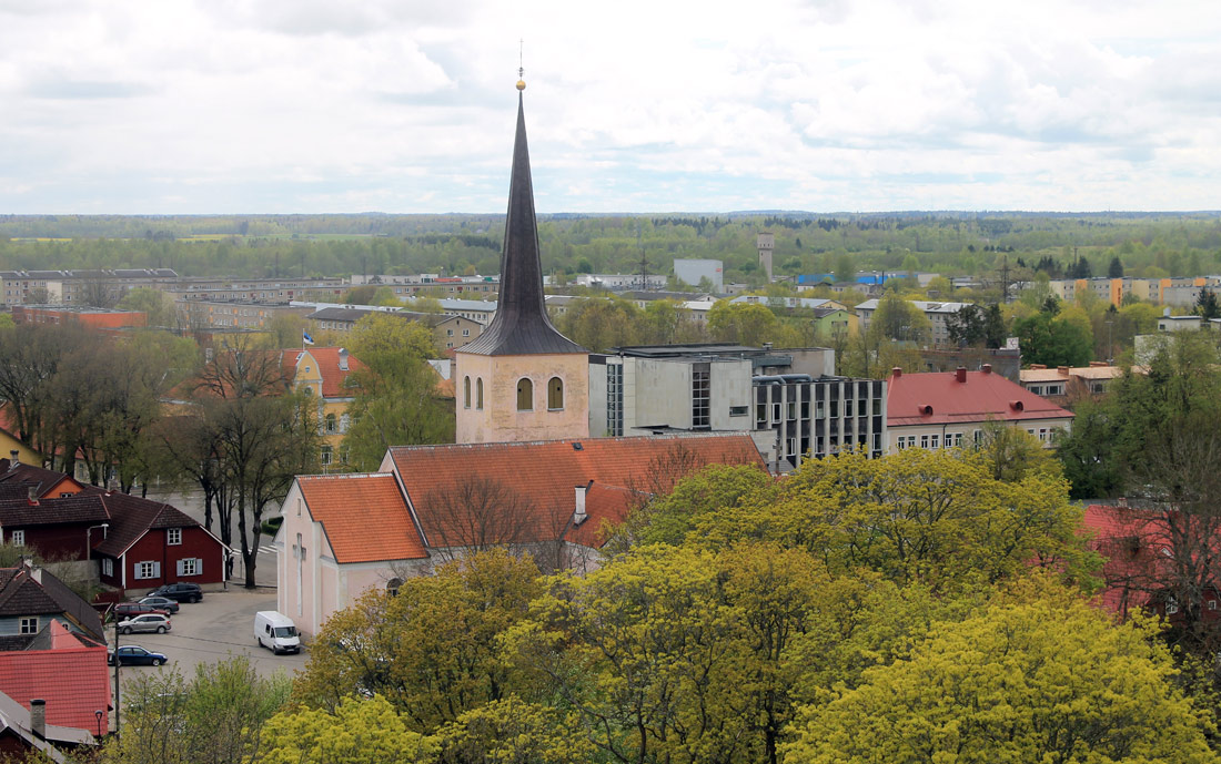 Пайде, Keskväljak, 1