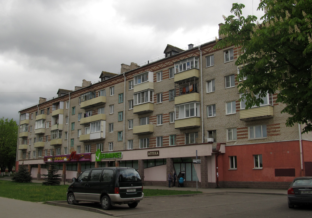 Жодино, Улица 40 лет Октября, 31