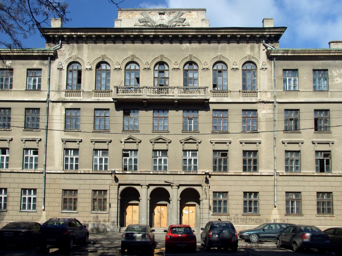 Odesa, Базарна вулиця, 106-108