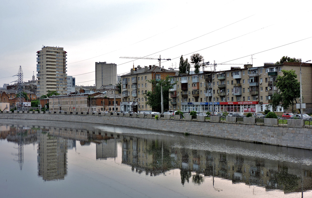 Харьков, Гражданская улица, 25 / Харьковская набережная, 4; Харьковская набережная, 7-9; Харьковская набережная, 9