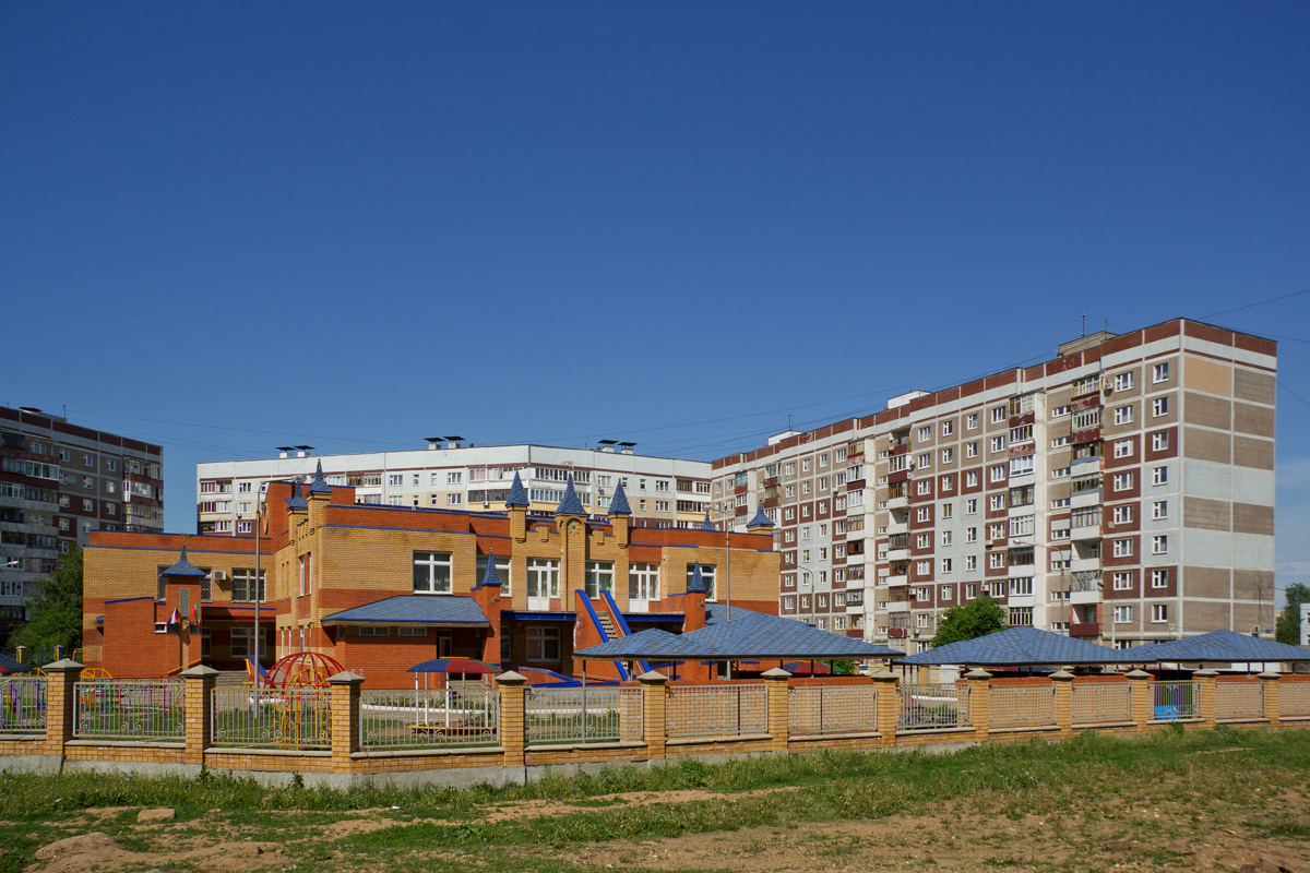 Казань, Улица Закиева, 7А; Улица Закиева, 25