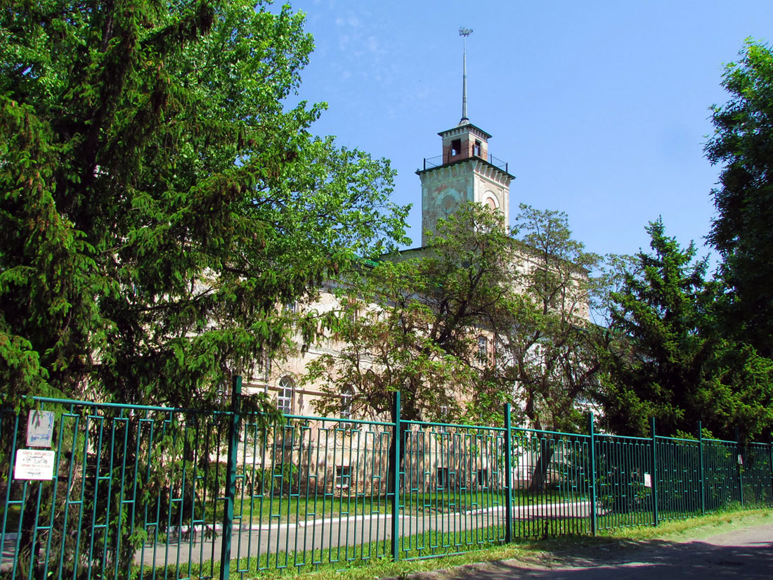 Чугуев, Соборная площадь, 2