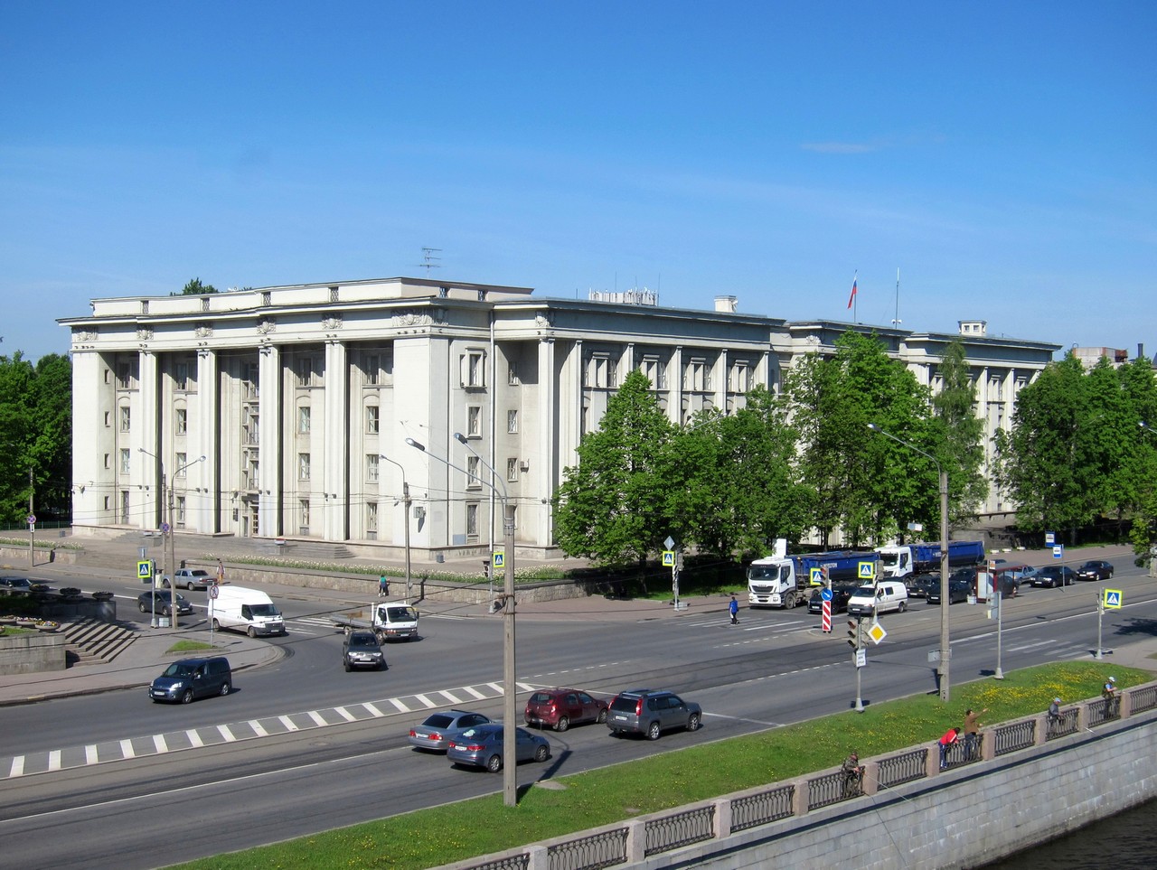 Санкт-Пецярбург, Проспект Обуховской Обороны, 163