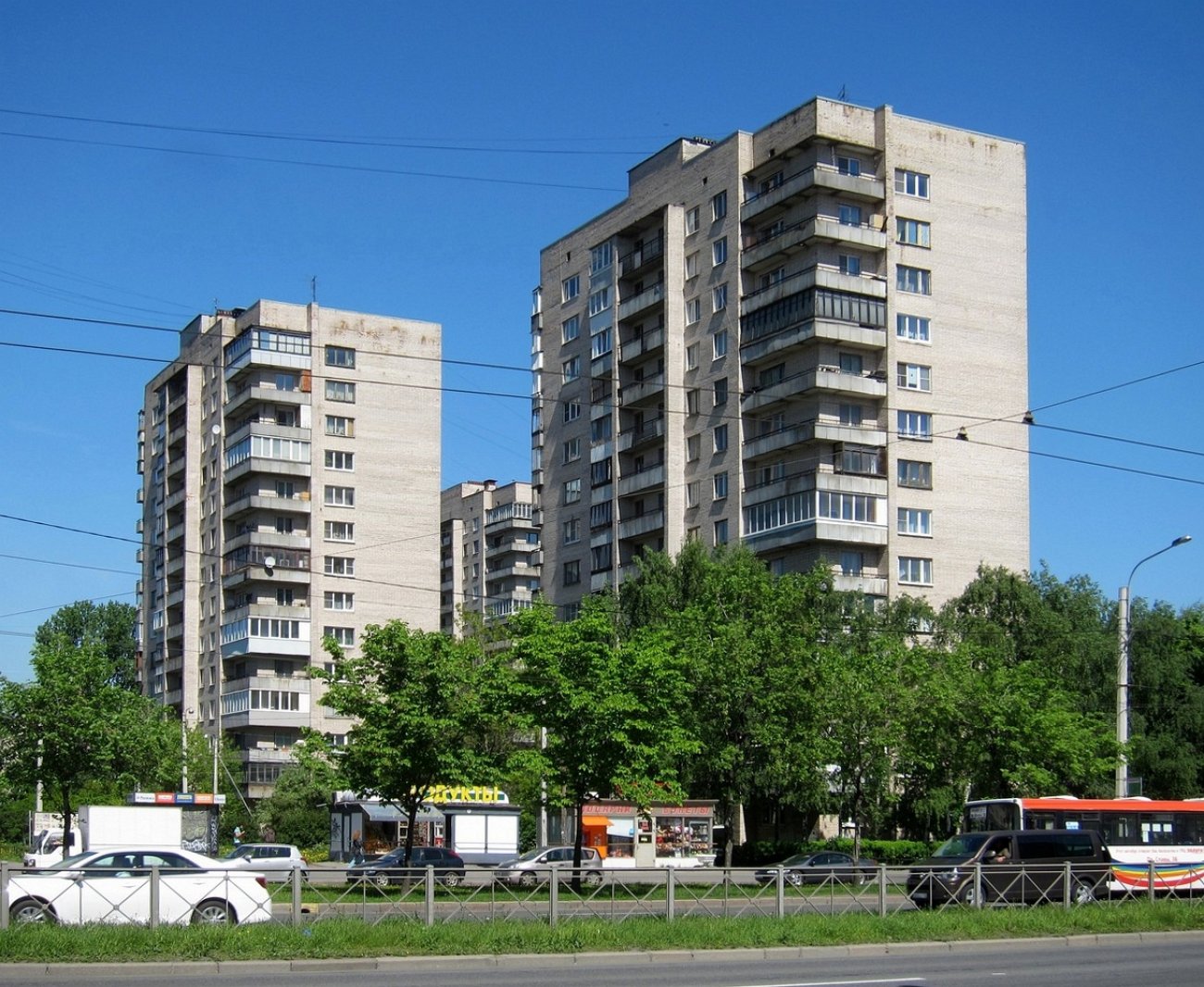 Petersburg, Проспект Славы, 34; Проспект Славы, 36