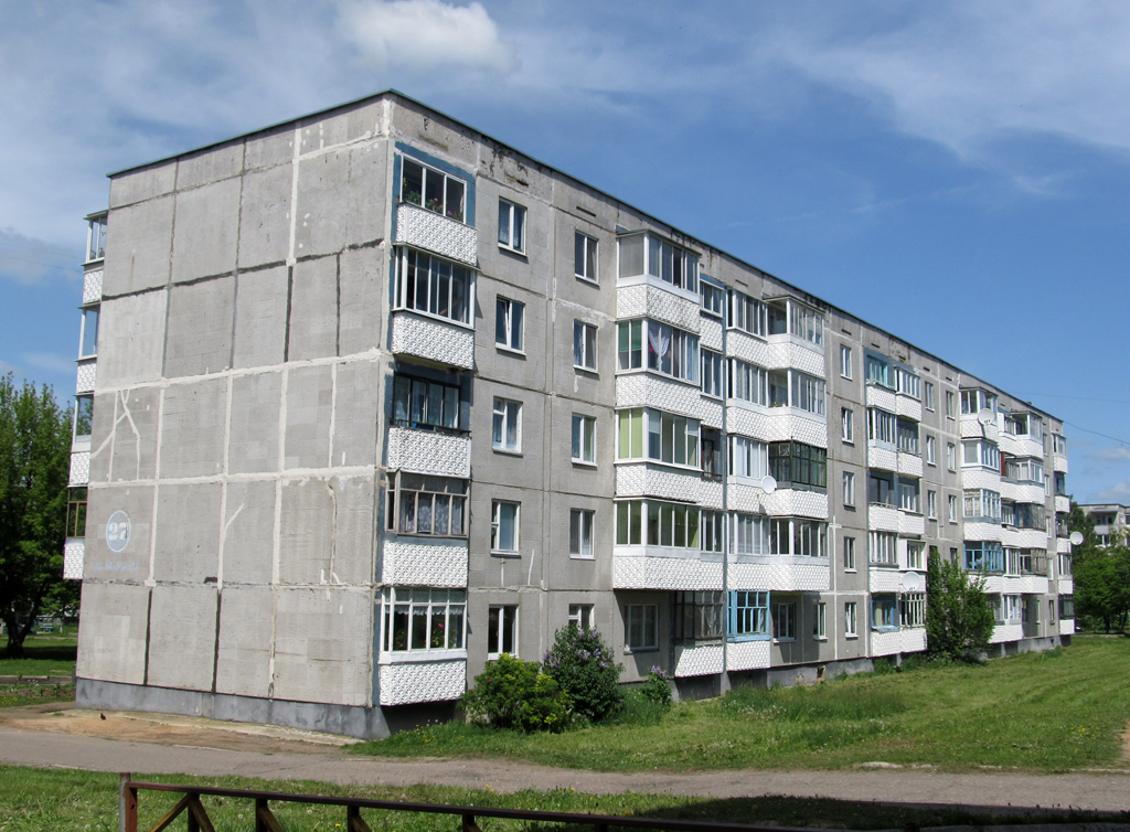 Новолукомль, Набережная улица, 27