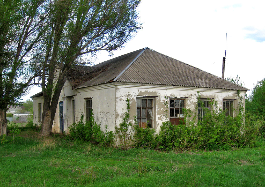 Харьковский район, прочие н.п., с. Верхняя Роганка, Октябрьская улица, ?