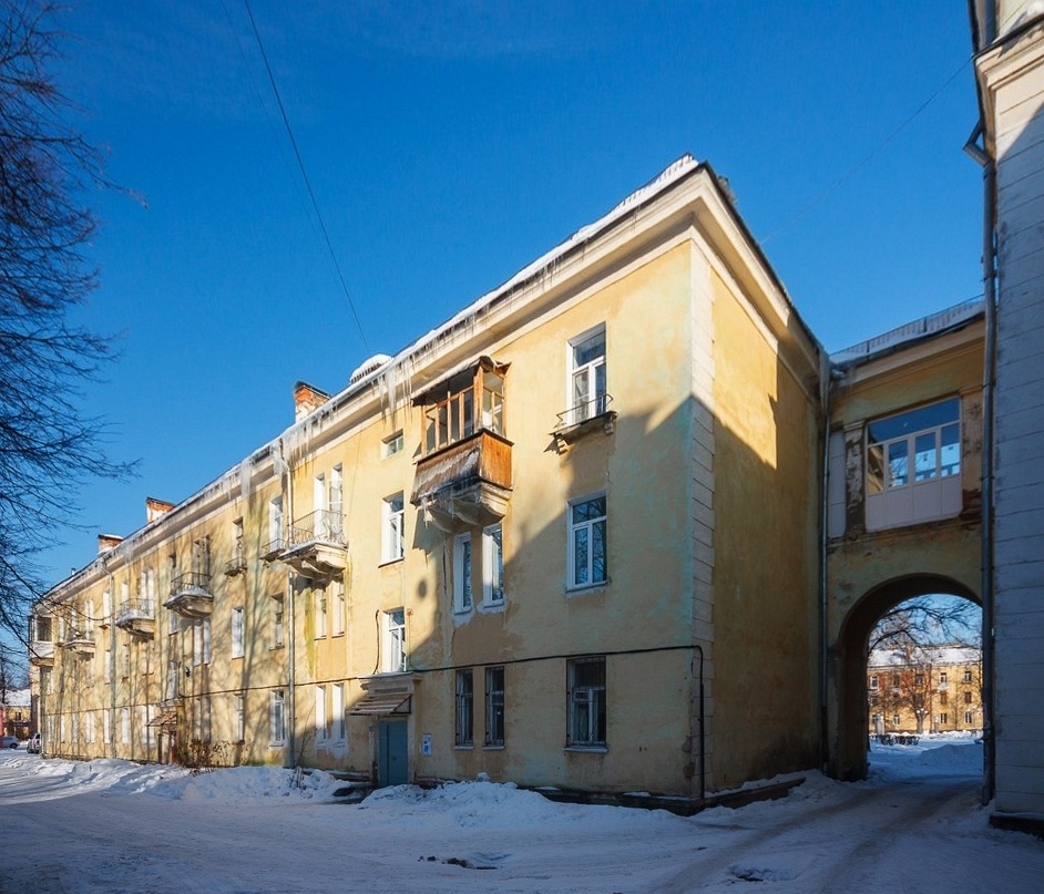 Глазов, Комсомольская улица, 16А
