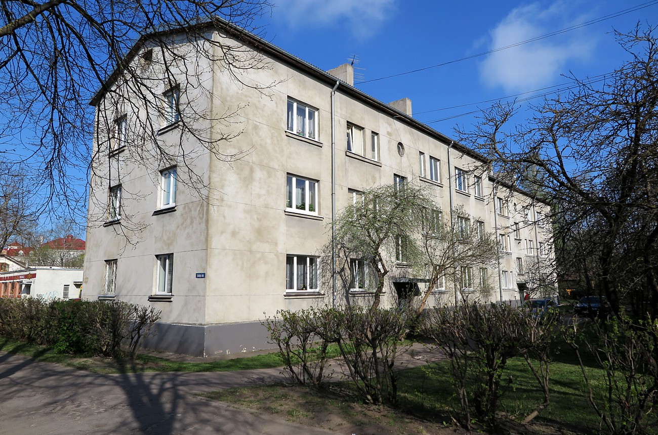 Рига, Bērzupes iela, 8