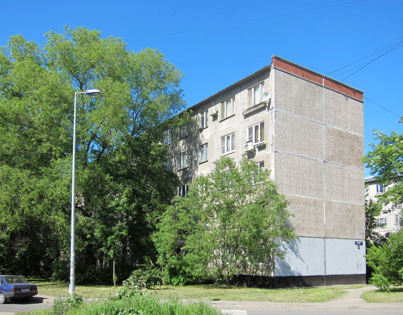 Санкт-Петербург, Народная улица, 70